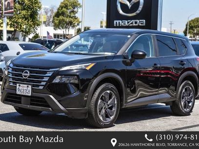 Used 2025 Nissan Rogue SV