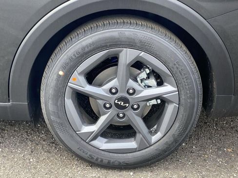 New 2026 Kia K4 LXS image 31