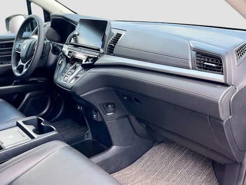 Used 2025 Honda Odyssey EX-L image 33