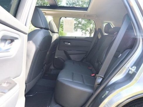 Certified 2025 Nissan Rogue SV w/ SV Premium Package FWD image 22