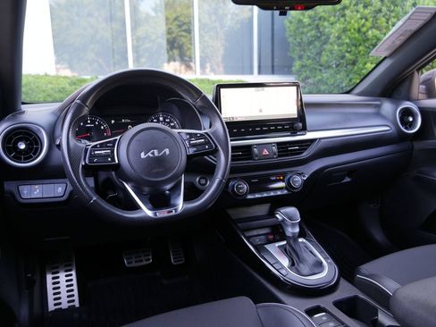 Used 2024 Kia Forte GT-Line FWD image 5