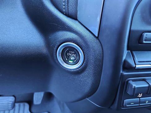 Used 2021 Chevrolet Silverado 1500 LT w/ Bed Protection Package image 16