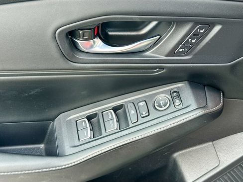 Used 2023 Honda Accord Sport image 21