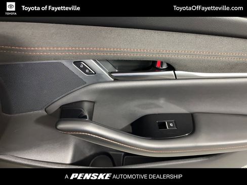 Used 2025 MAZDA MAZDA3 s image 20