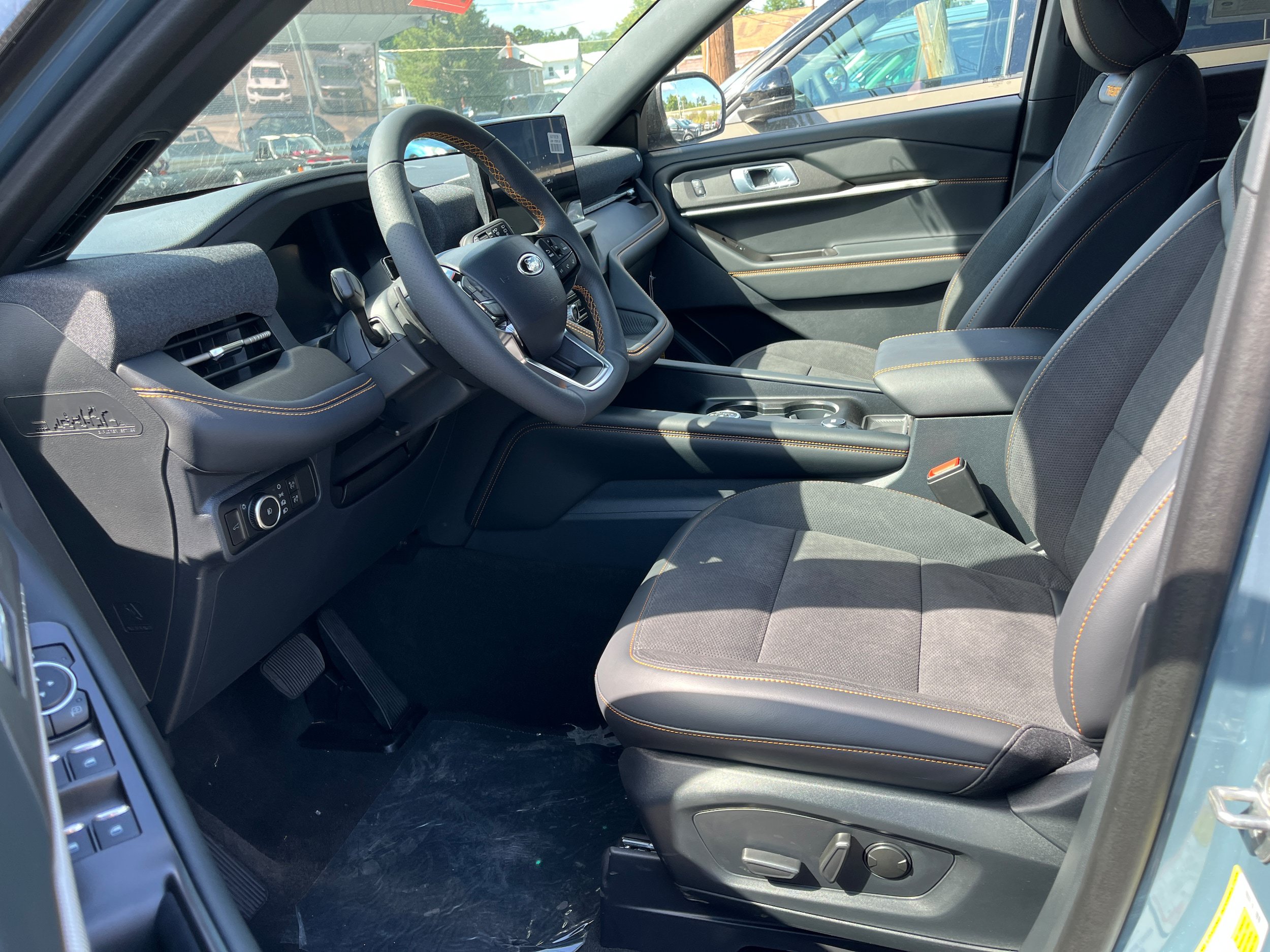 New 2026 Ford Explorer Tremor w/ Tremor Convenience Package AWD/4WD image 20