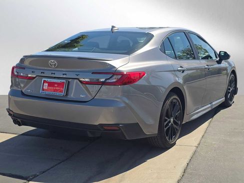 Certified 2025 Toyota Camry SE FWD image 3