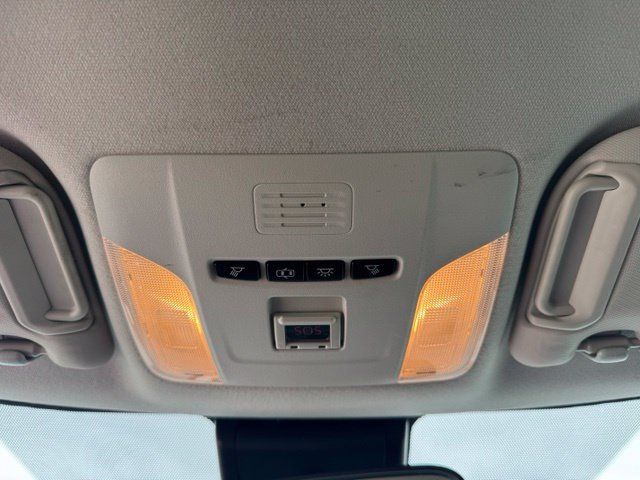 Used 2020 Toyota Corolla LE FWD image 21