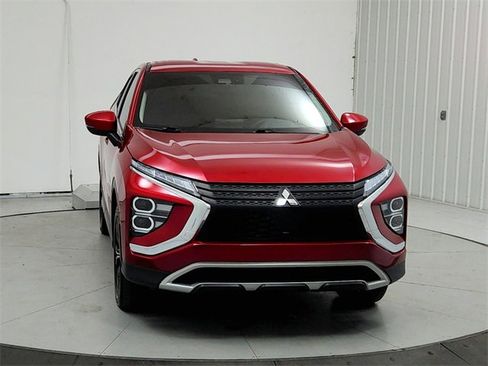 Used 2022 Mitsubishi Eclipse Cross SE image 2