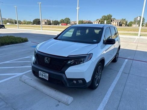 Used 2021 Honda Passport EX-L image 2