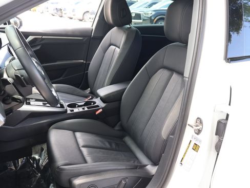 Used 2023 Audi A3 2.0T Premium Plus w/ Premium Plus Package FWD image 2