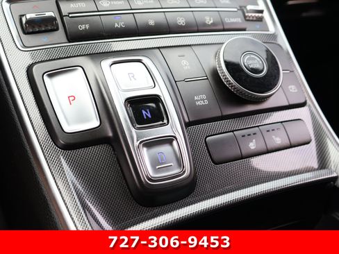 Used 2023 Hyundai Santa Fe SEL FWD image 25