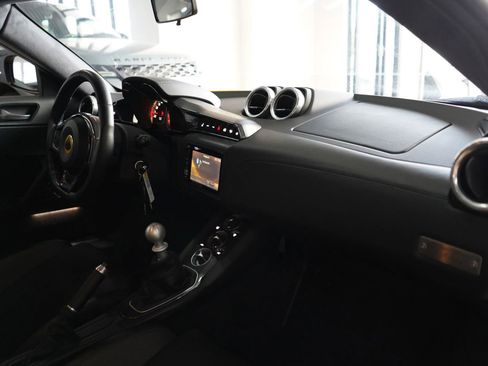 Used 2017 Lotus Evora 400 RWD image 15