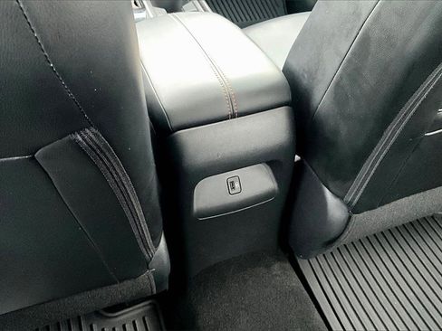 Used 2023 Nissan Sentra SR w/ SR Premium Package image 23