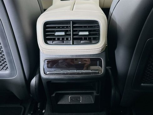 New 2026 Mercedes-Benz GLE 53 AMG 4MATIC Coupe image 28