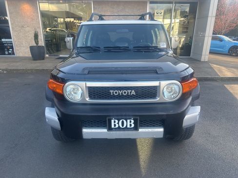 Used 2007 Toyota FJ Cruiser 4WD image 8