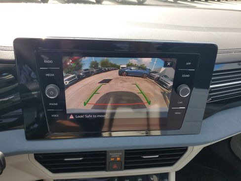 New 2025 Volkswagen Jetta SE image 22