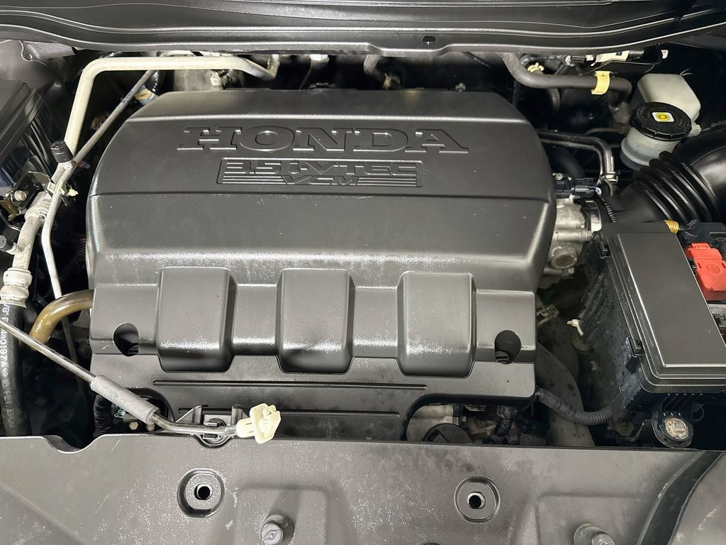 Used 2017 Honda Odyssey SE image 33