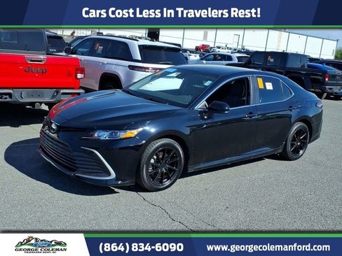 Used 2023 Toyota Camry LE image 1