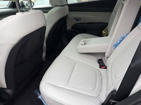 New 2026 Hyundai Tucson Limited AWD/4WD image 9