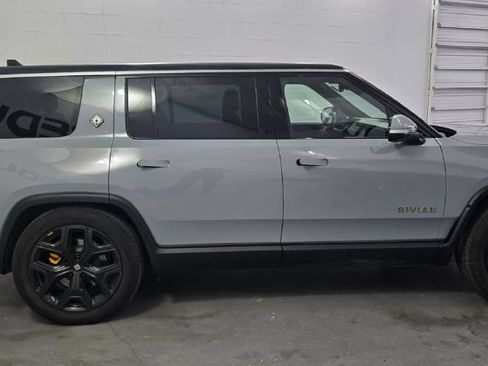 Used 2024 Rivian R1S Adventure AWD/4WD image 6