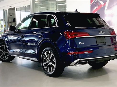 Used 2025 Audi Q5 2.0T Premium Plus w/ Premium Plus Package image 4