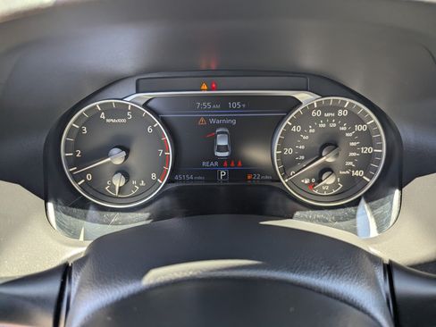 Used 2024 Nissan Altima 2.5 SV FWD image 30