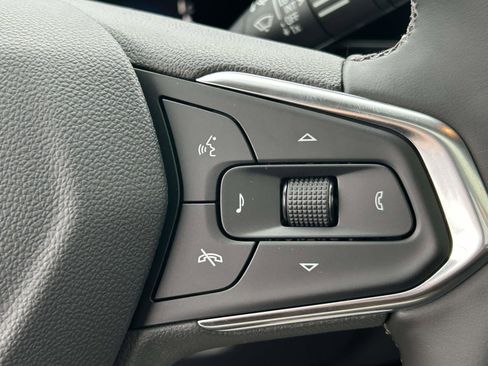 New 2026 Chevrolet Trax ACTIV w/ Sunroof Package image 22