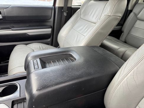 Used 2020 Toyota Tundra SR5 image 21