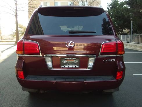 Used 2011 Lexus LX 570 4WD w/ Luxury Pkg image 10