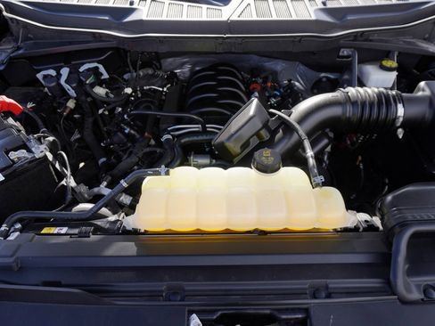 Certified 2024 Ford F150 Lariat image 29