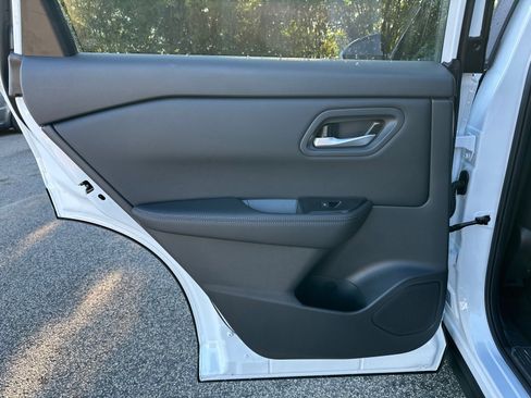 New 2026 Nissan Rogue SV image 22