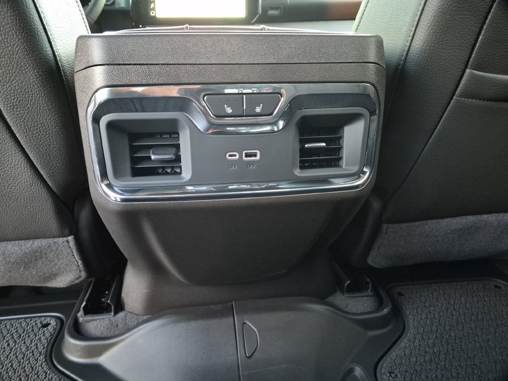 New 2026 GMC Sierra 1500 Denali AWD/4WD image 33