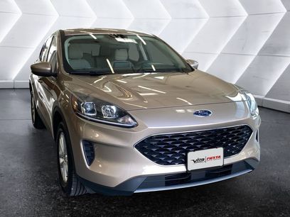 Used 2020 Ford Escape SE