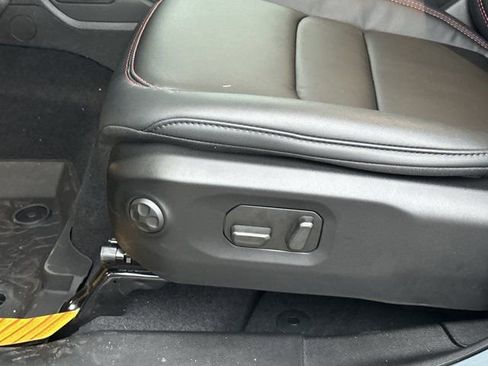 New 2025 Jeep Wrangler Unlimited Rubicon w/ XTREMEE 35" Tire Package image 10