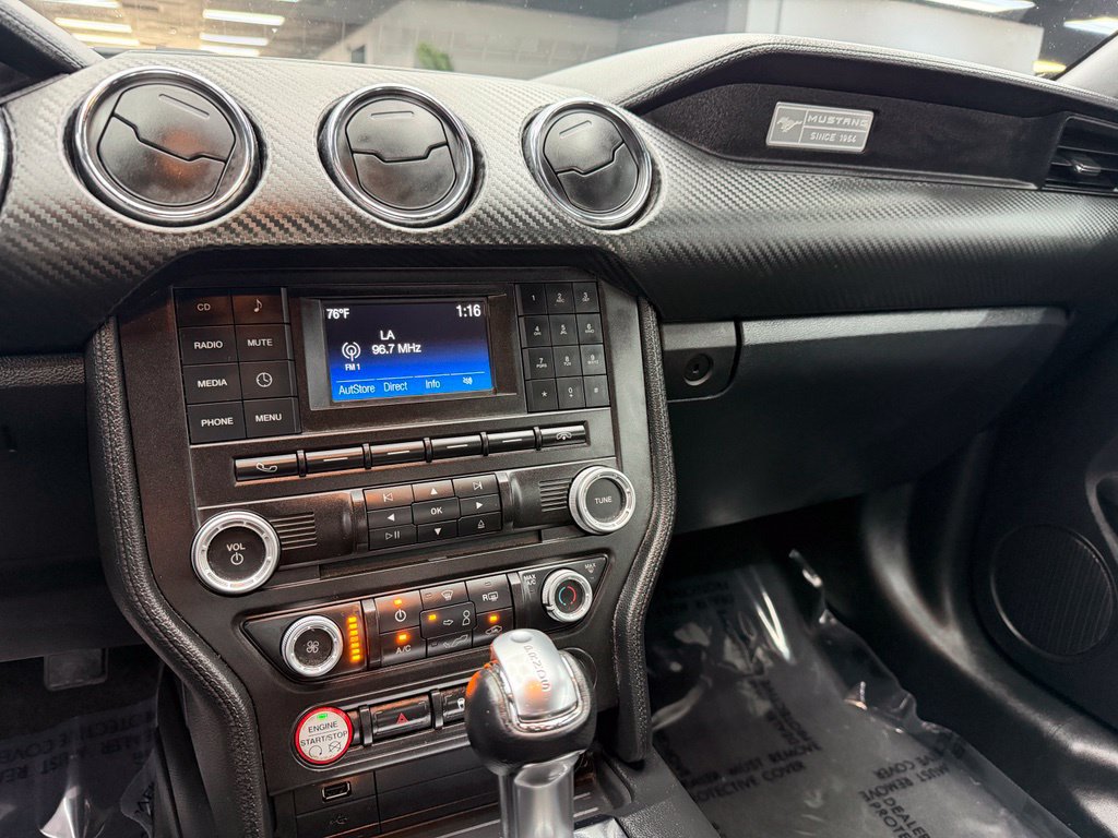 Used 2015 Ford Mustang Coupe RWD image 25