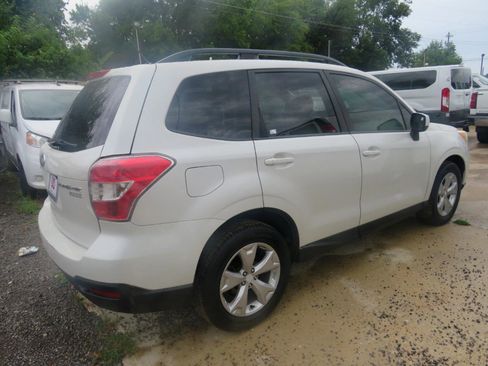 Used 2014 Subaru Forester 2.5i Premium AWD/4WD image 4