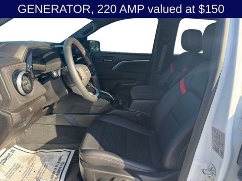 Used 2024 Chevrolet Colorado Z71 w/ Z71 Convenience Package 2 image 11