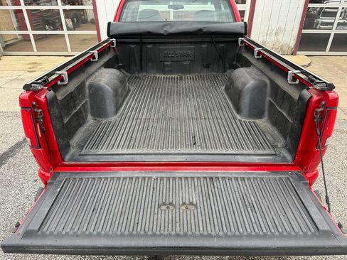 Used 2000 GMC Sonoma SLS w/ SLS Super Spec Pkg 2 image 17