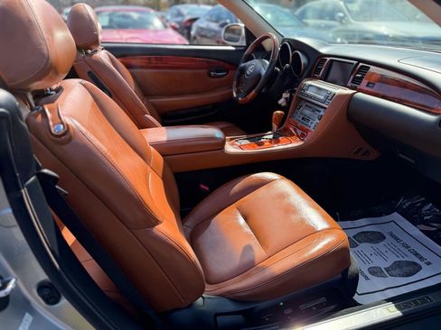 Used 2002 Lexus SC 430 Convertible image 26