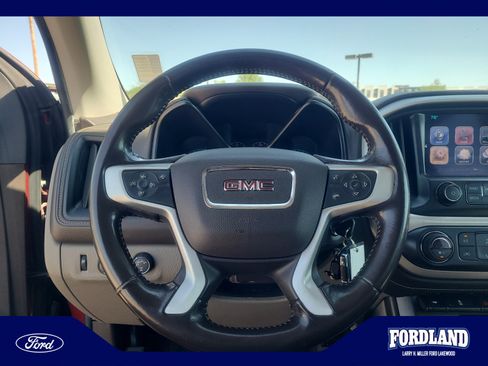 Used 2017 GMC Canyon SLT w/ Driver Alert Package AWD/4WD image 9