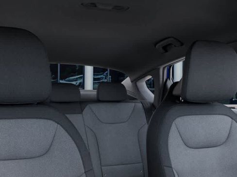 New 2025 Kia K4 LXS image 27