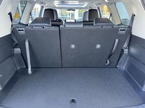 Used 2025 Toyota Grand Highlander AWD image 26