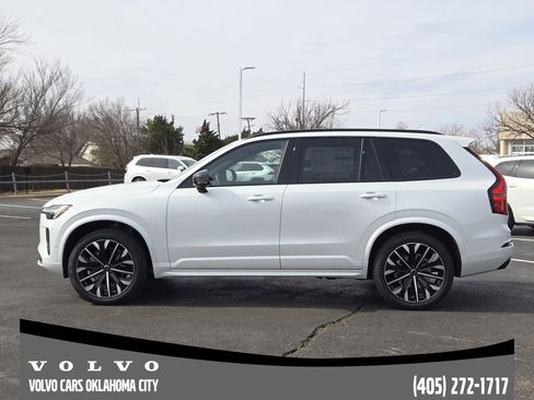 New 2026 Volvo XC90 B6 Ultra w/ Lounge Package AWD/4WD image 3