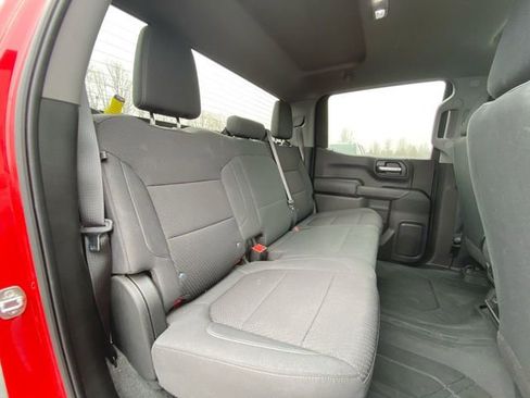 Used 2021 Chevrolet Silverado 1500 Custom image 24