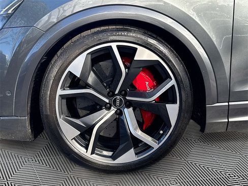Used 2022 Audi RS Q8 image 34