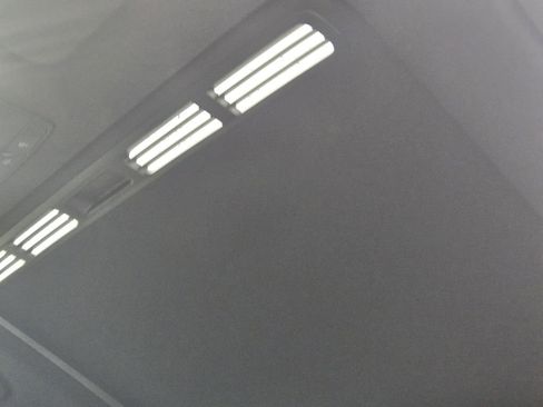 Used 2020 Mercedes-Benz E 450 4MATIC Sedan image 31