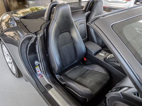 Used 2016 Jaguar F-TYPE Convertible RWD image 27
