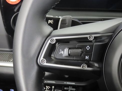 Certified 2026 Porsche Cayenne GTS AWD/4WD image 20
