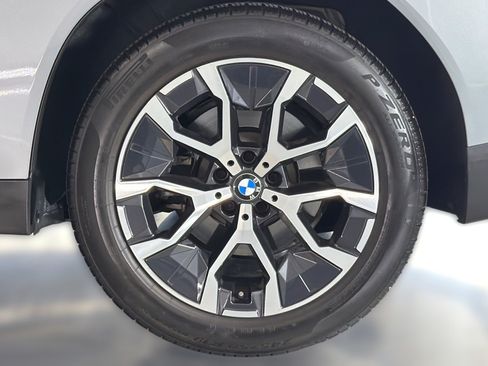 Used 2026 BMW X3 xDrive30i w/ Convenience Package AWD/4WD image 13