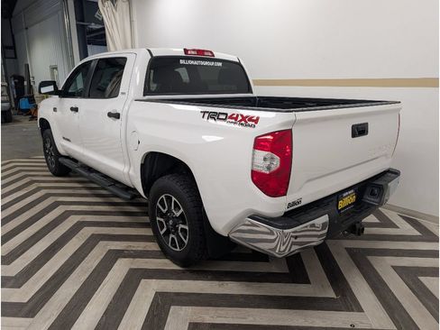 Used 2017 Toyota Tundra SR5 AWD/4WD image 23